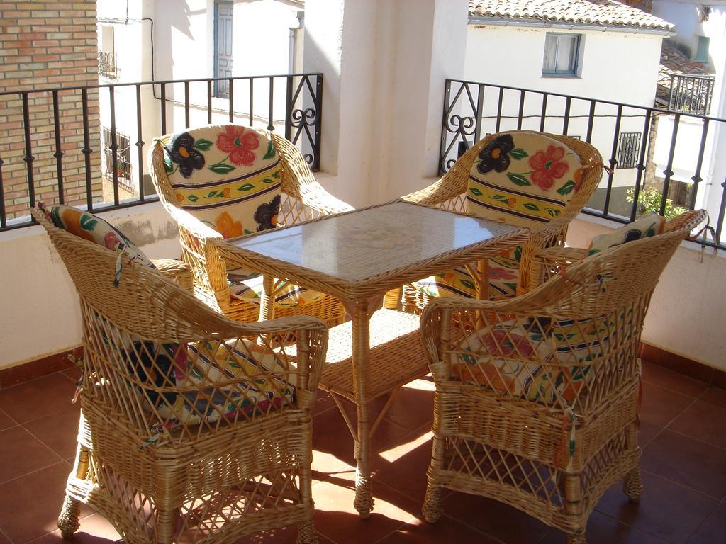 Apartamentos Serrano Ribatajada Exterior foto